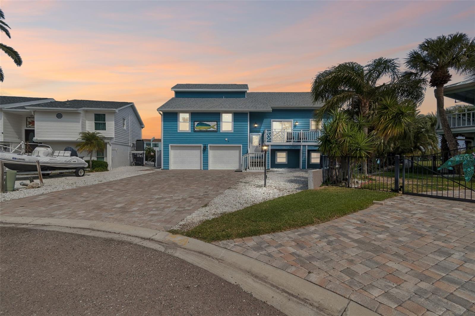 330 6th Avenue, FL