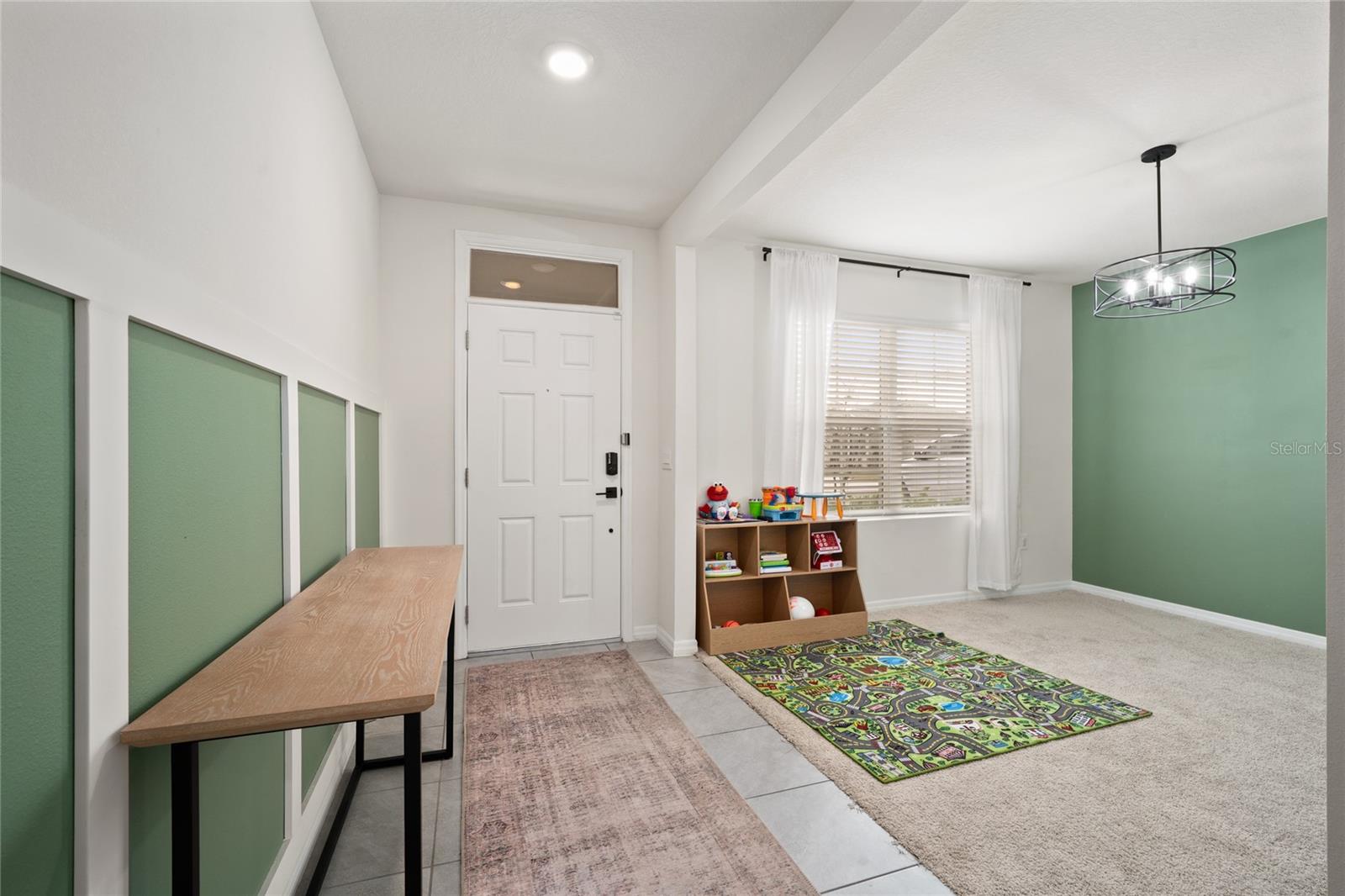 740 Squires Grove Drive, FL
