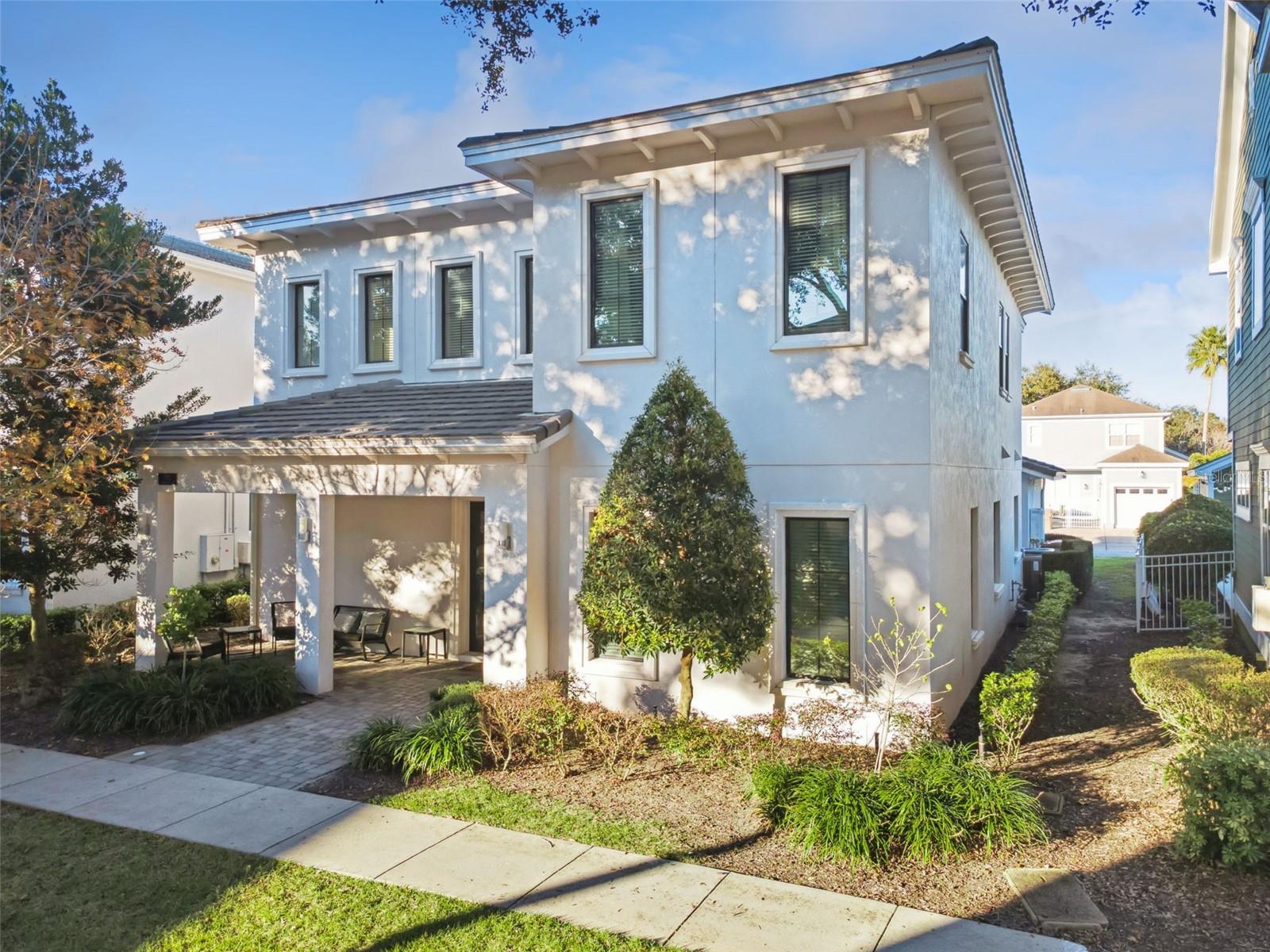 7423 Sparkling Court, FL