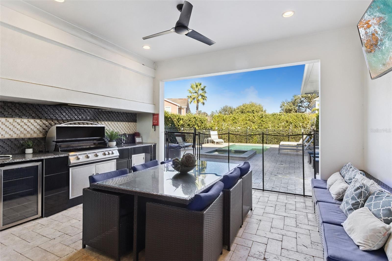 7423 Sparkling Court, FL