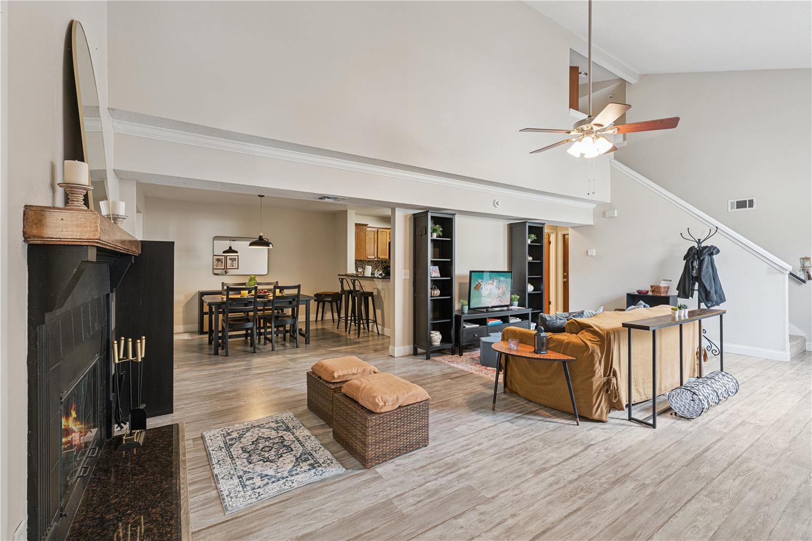 5437 Wincrest Court, FL