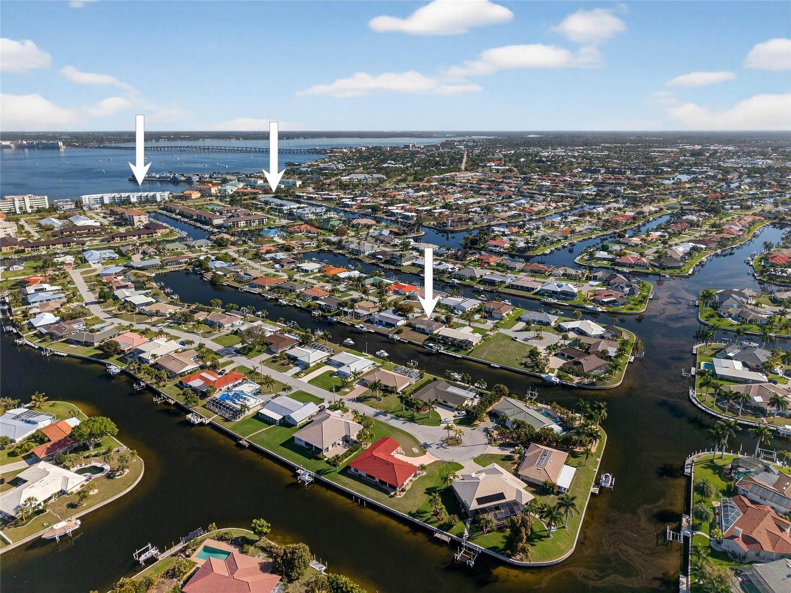 523 Via Cintia, FL