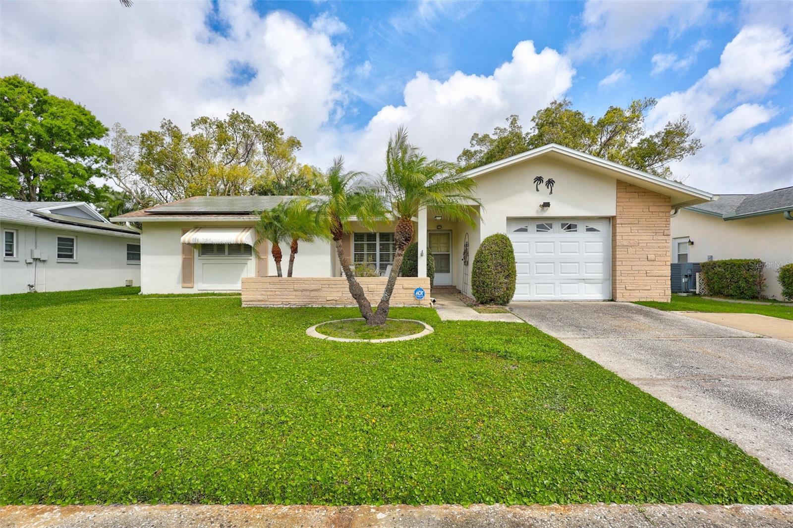 2955 Briar Cliff Drive, FL