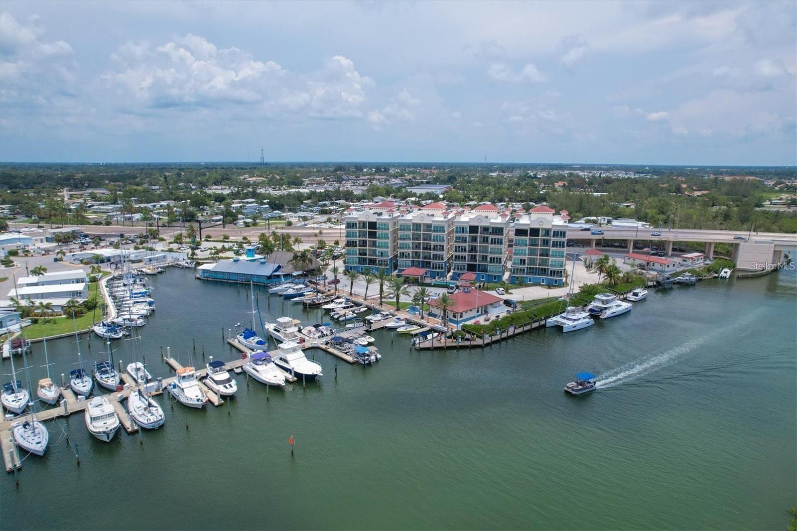 501 Tamiami Trail, FL
