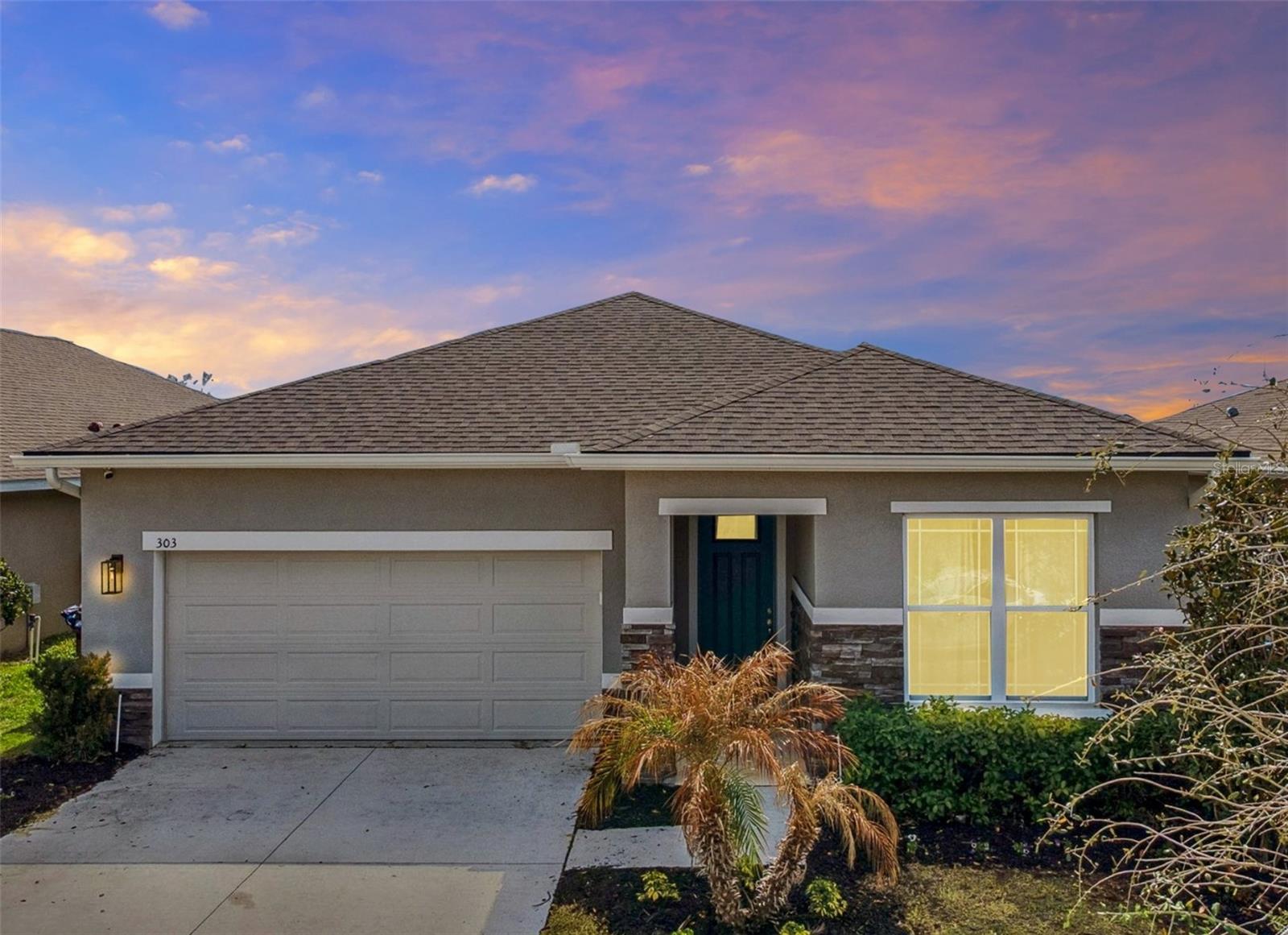 303 Buchannan Drive, FL