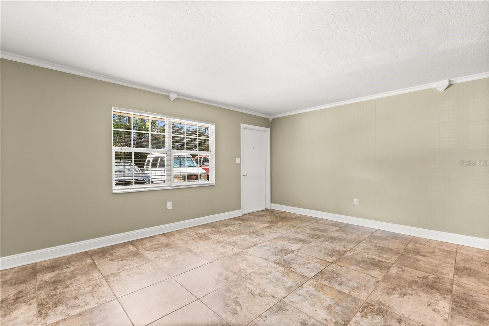 2500 Lee Road, FL