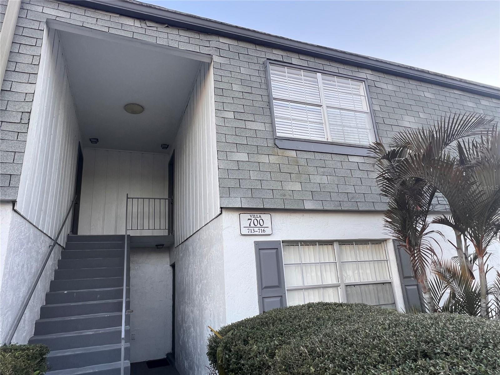 1000 Semoran Boulevard, FL
