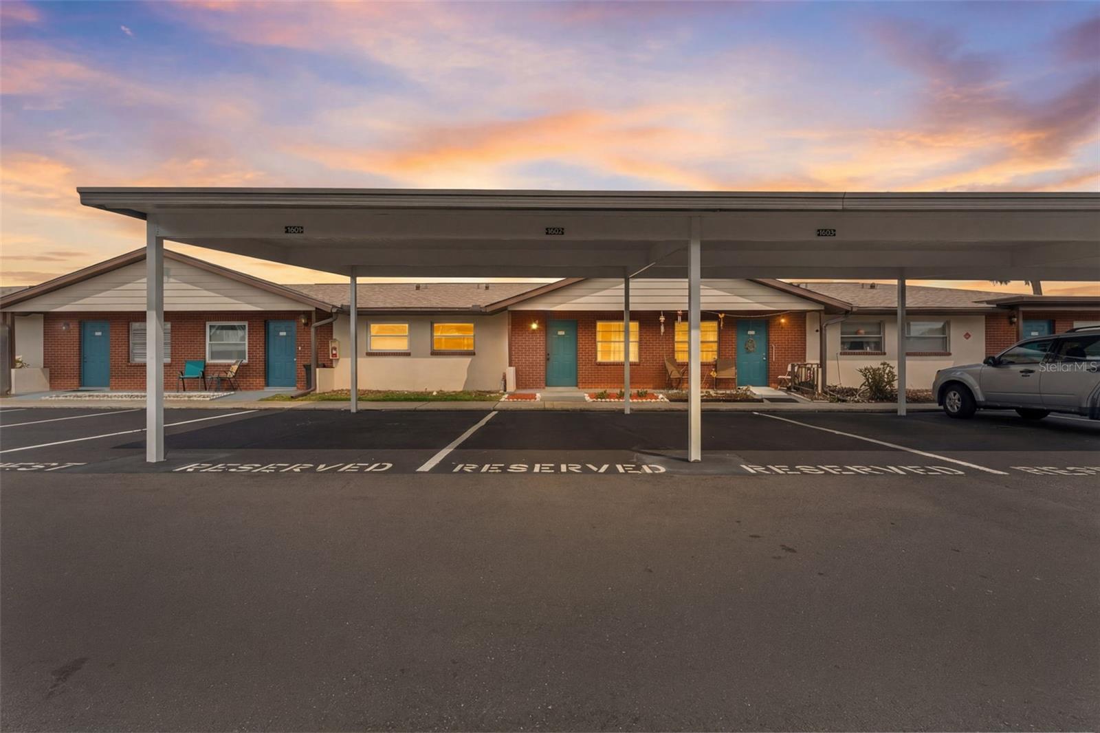 24862 Us Highway 19, FL