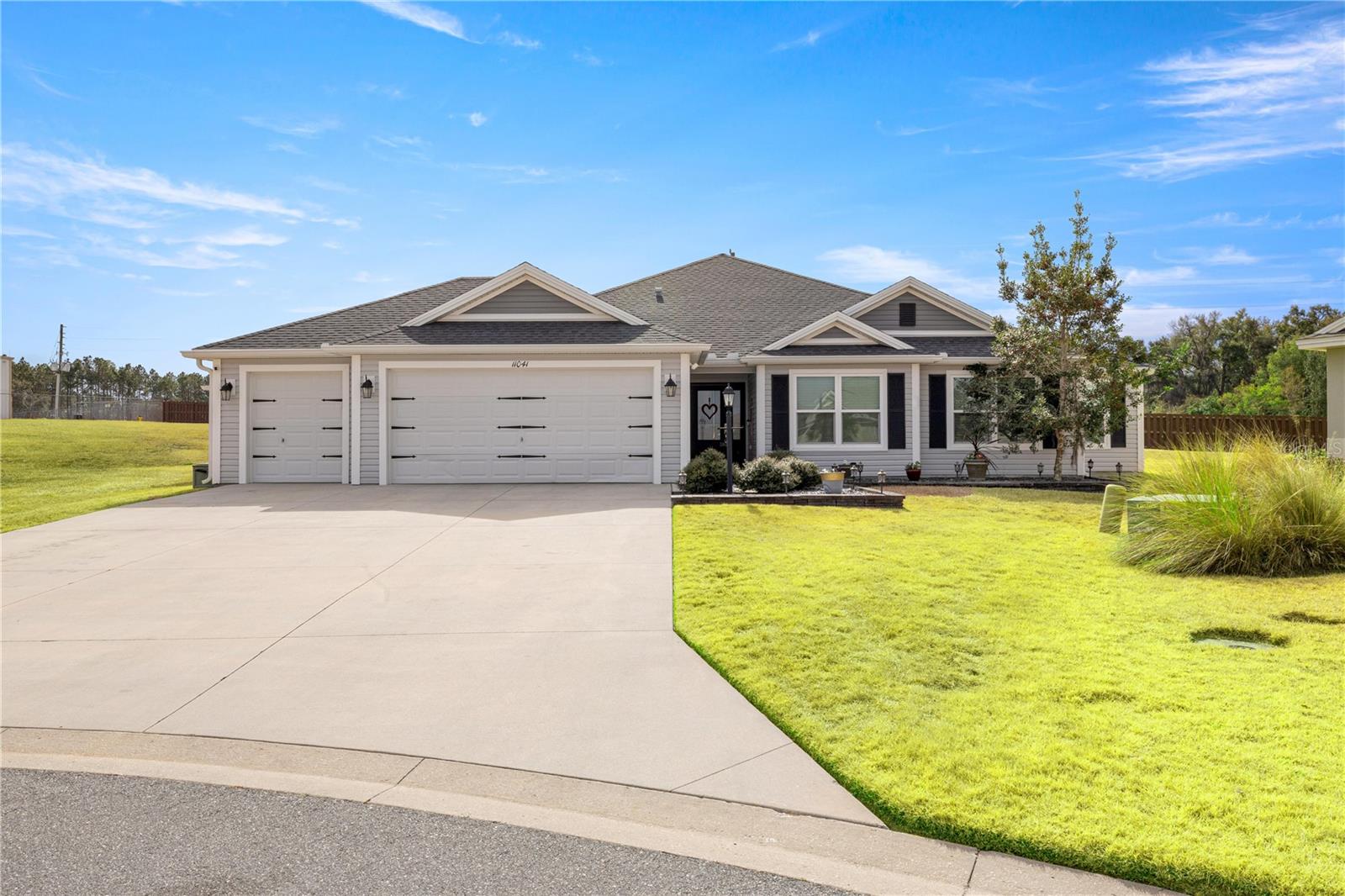 11041 White Terrace, FL