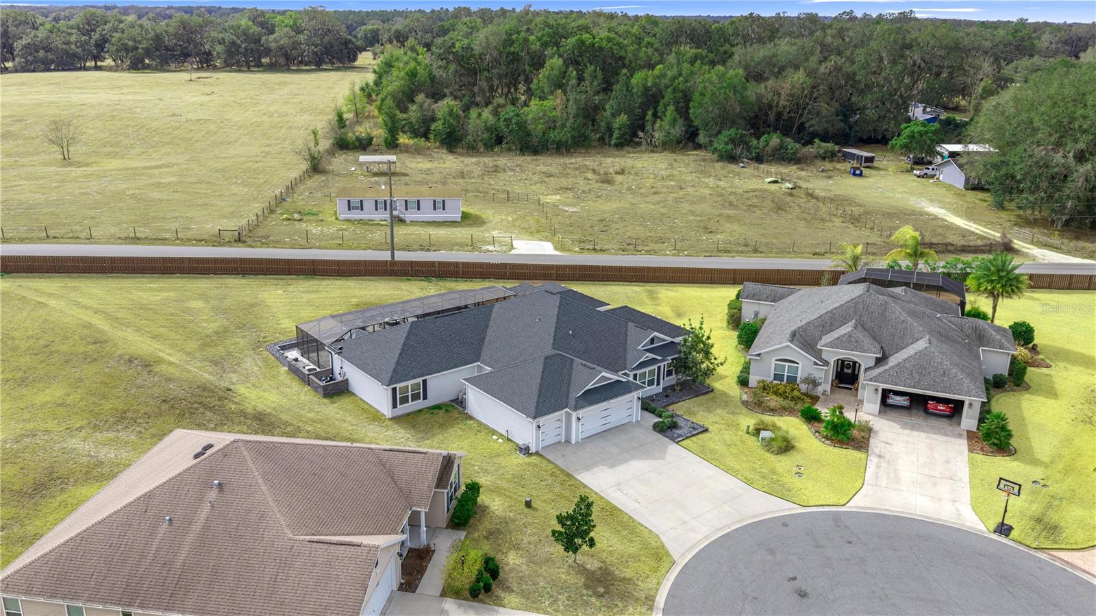 11041 White Terrace, FL