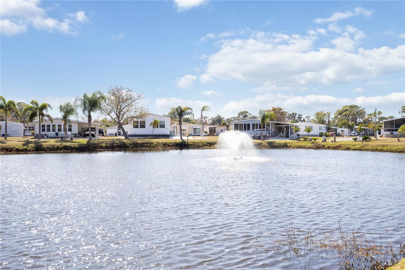 2 S Botany Bay Cir, FL
