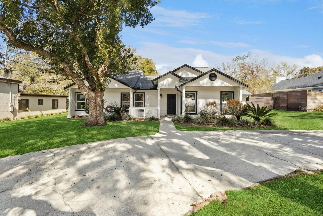 407 Forest Road, FL