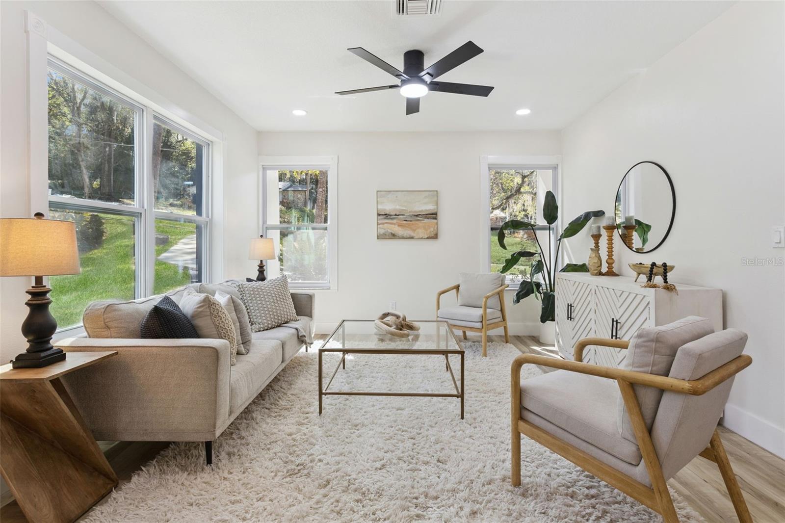 407 Forest Road, FL