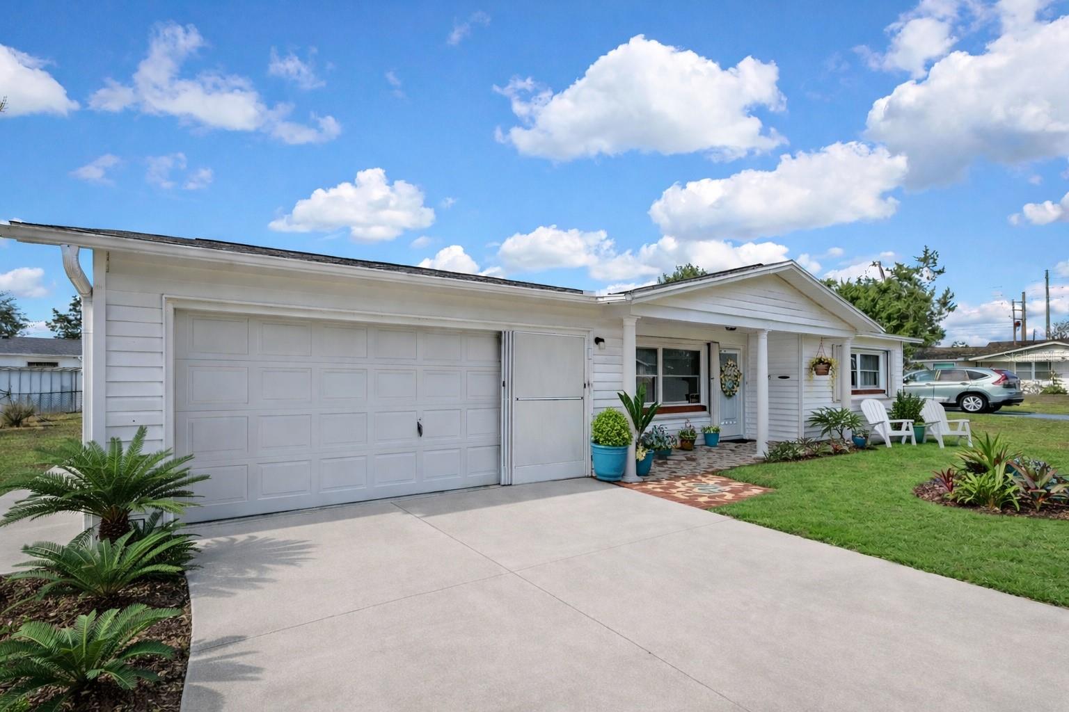 6 James Court, FL