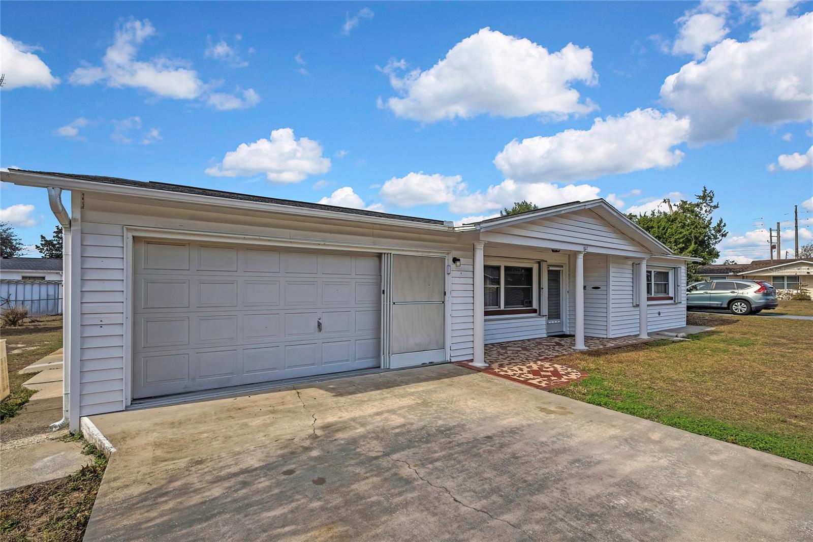 6 James Court, FL