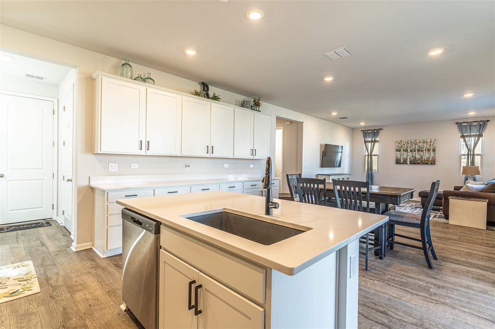 1123 Sugarwood Street, FL