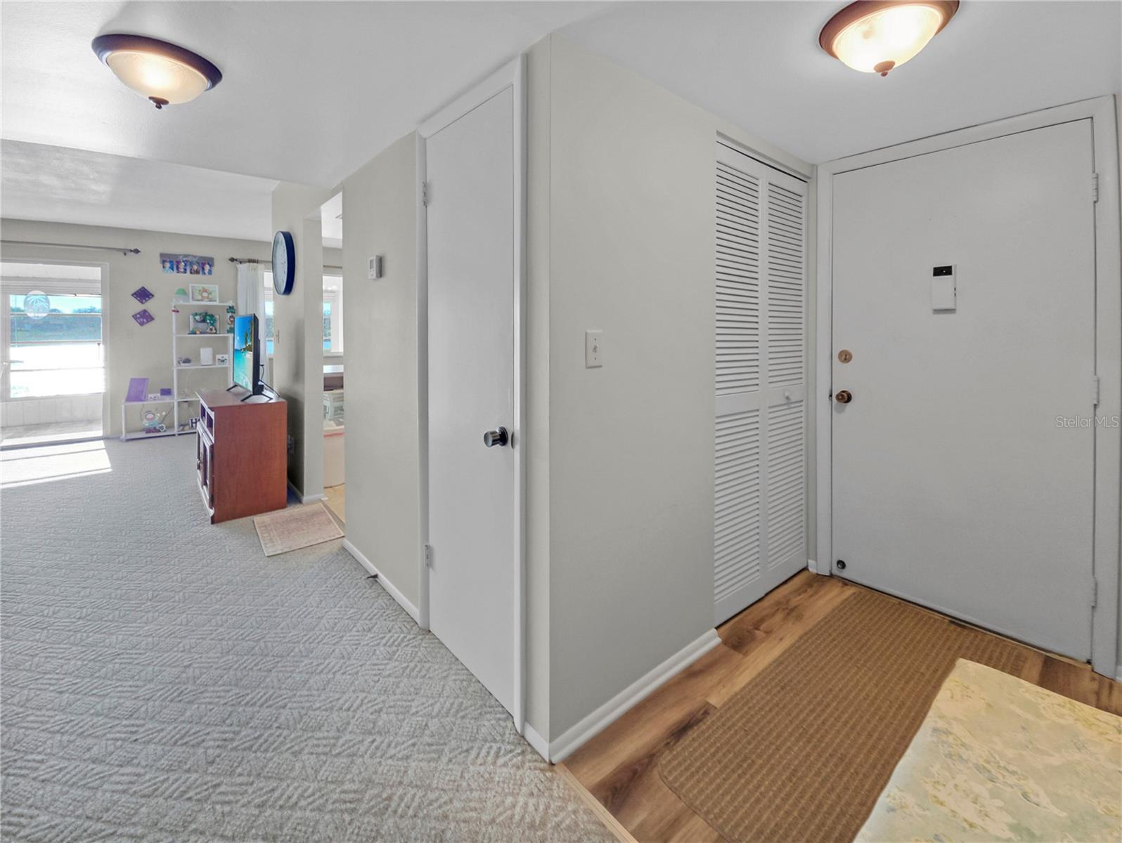 527 Midway Drive, FL