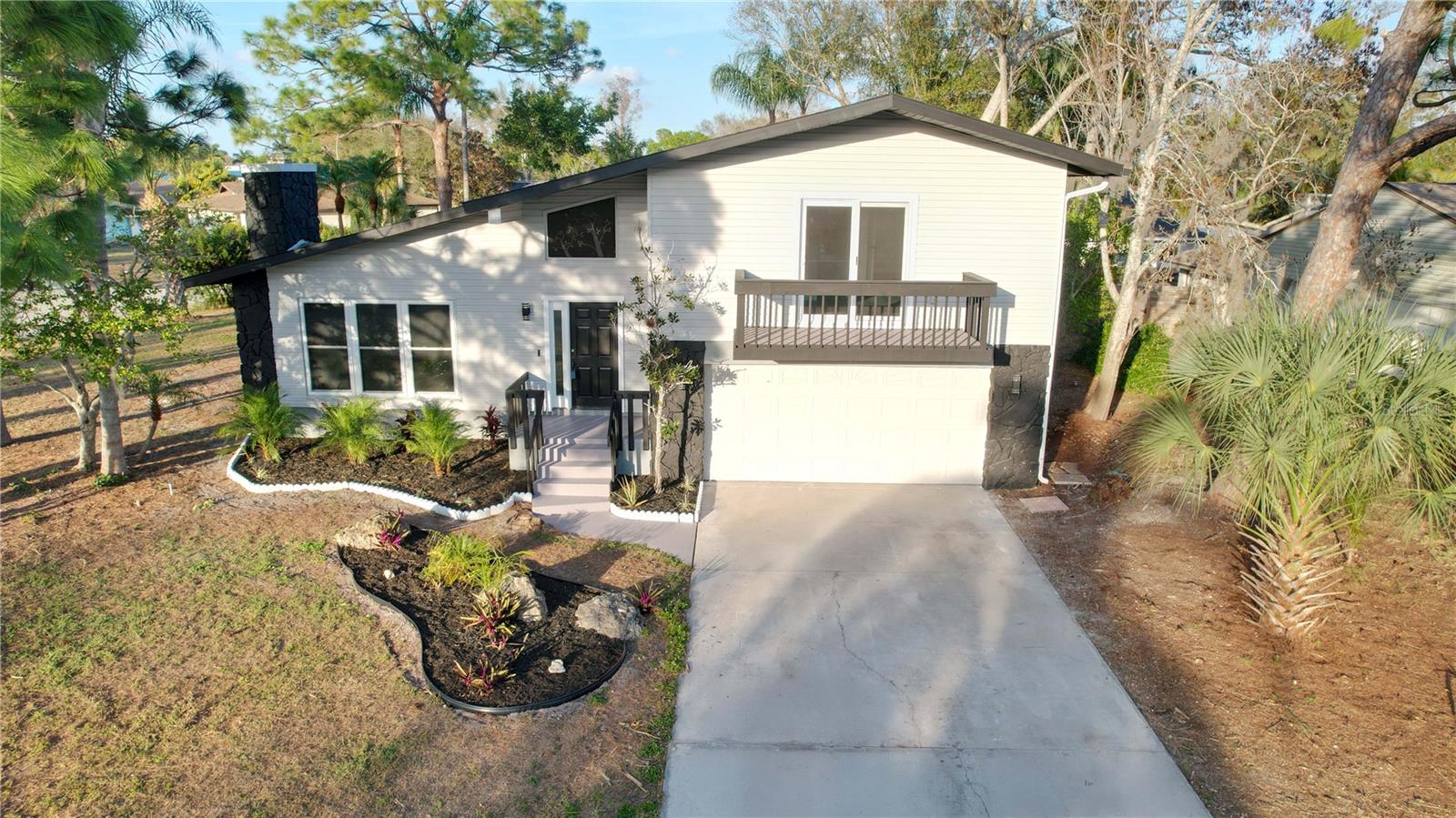5667 Creekwood Drive, FL