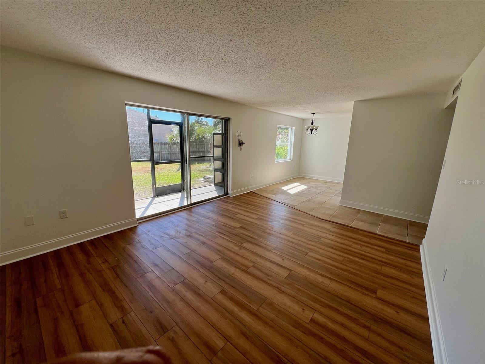 387 Mcmullen Booth Road, FL