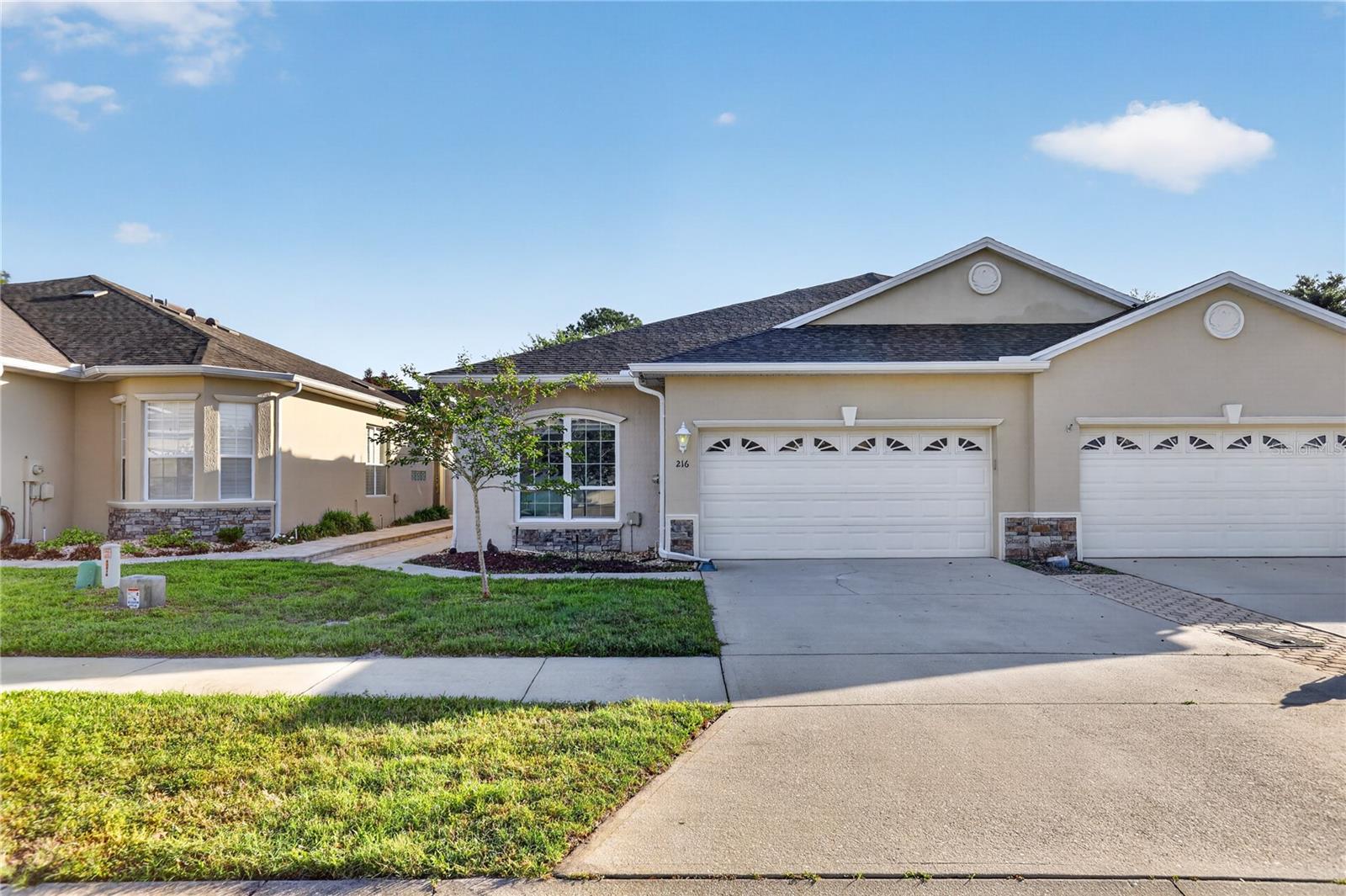 216 Lamonte Point Court, FL