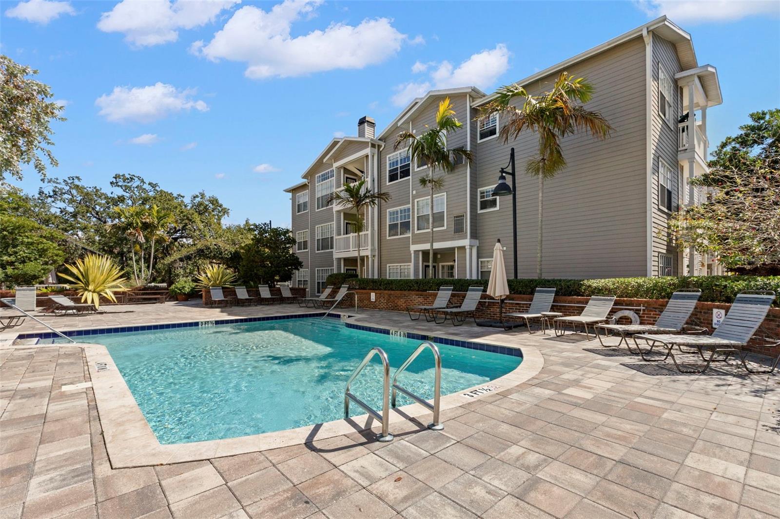 800 Dakota Avenue, FL