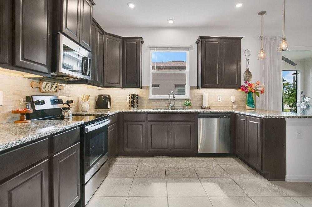 2009 Napoli Drive, FL