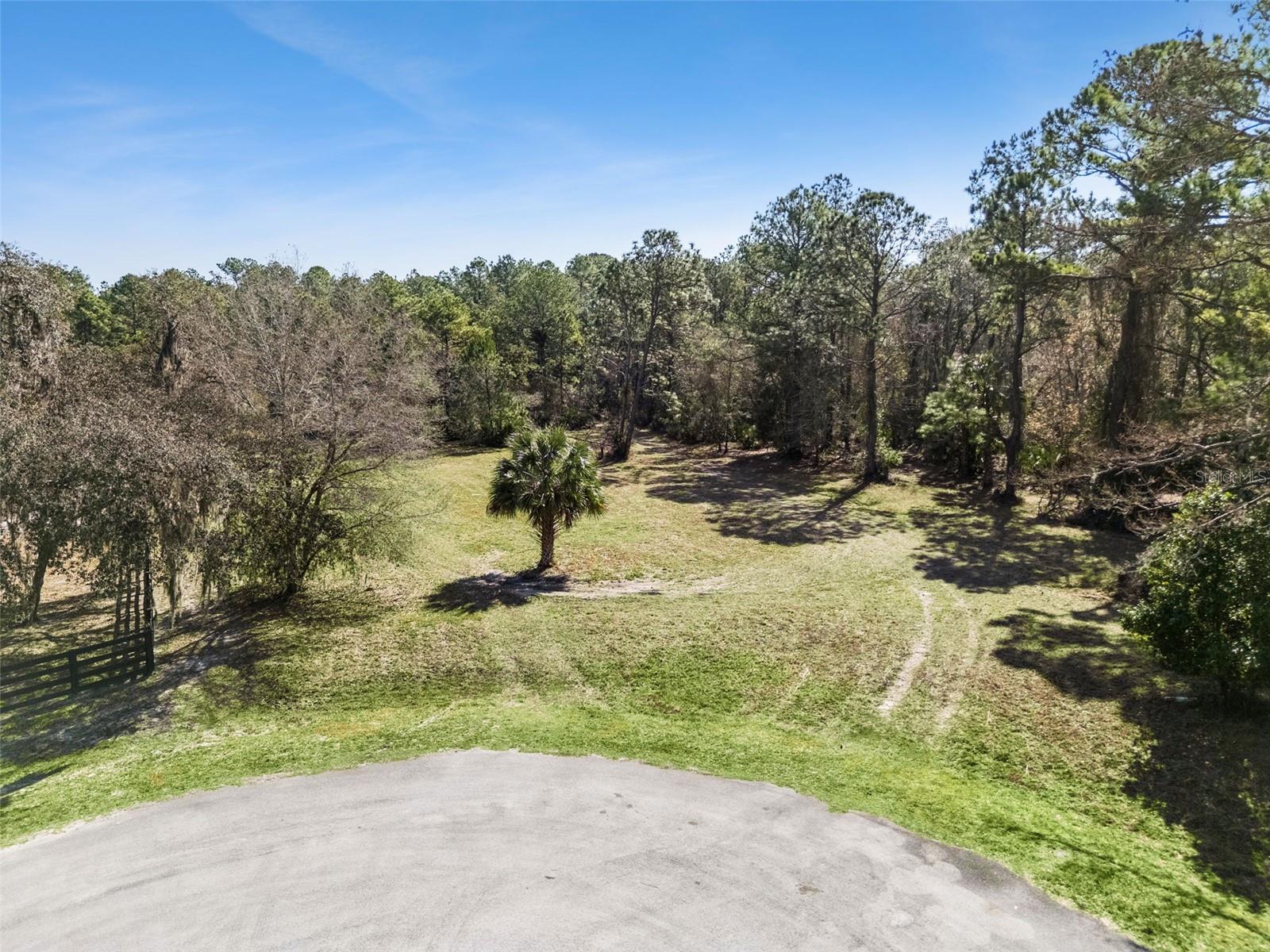 22271 Deer Park Ave, FL