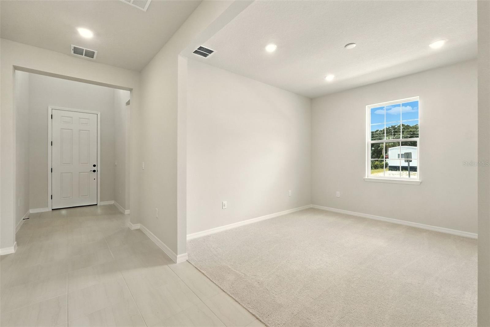 276 Summer Pine Street, FL