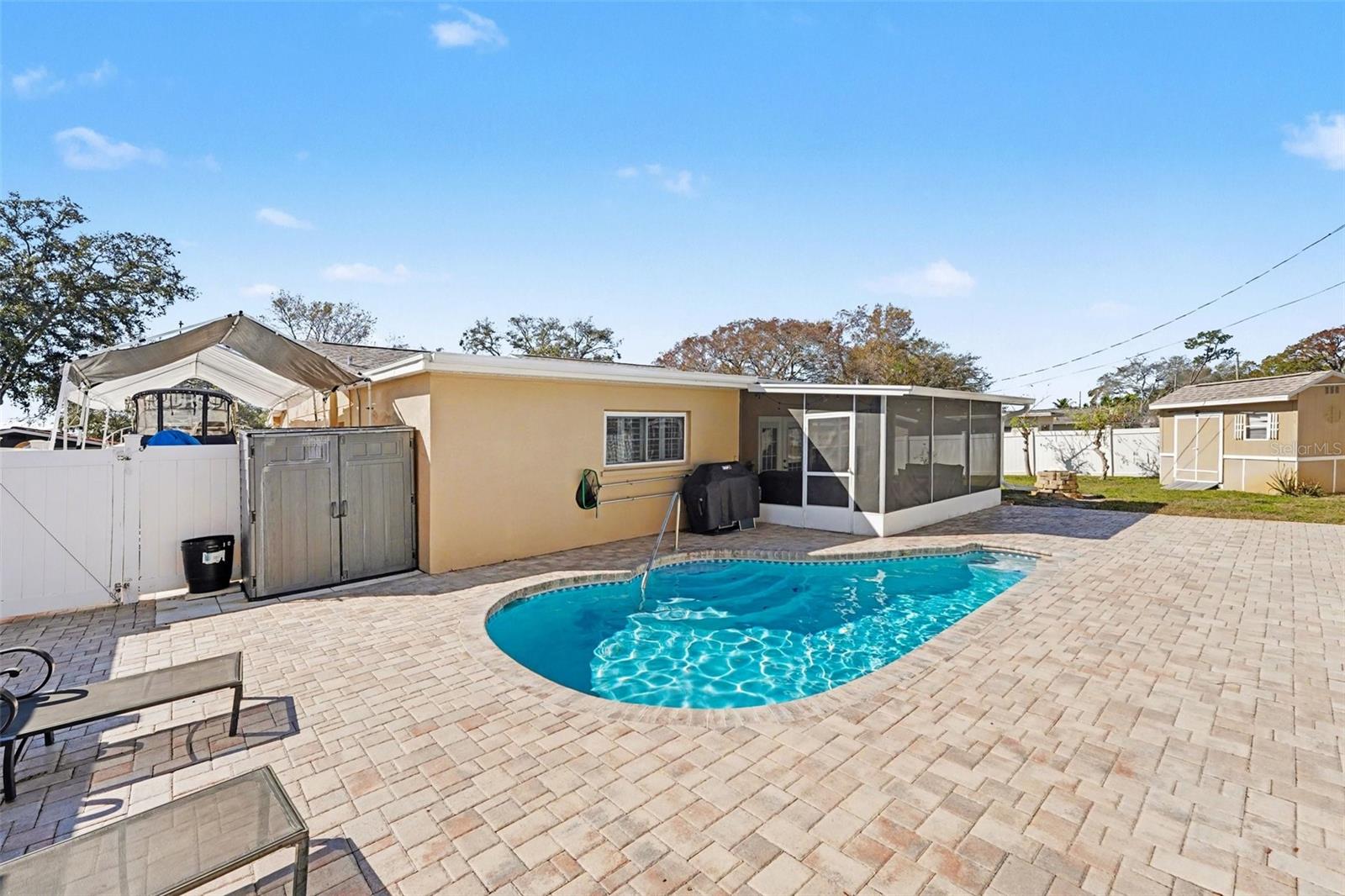 11653 Pinedale Avenue, FL