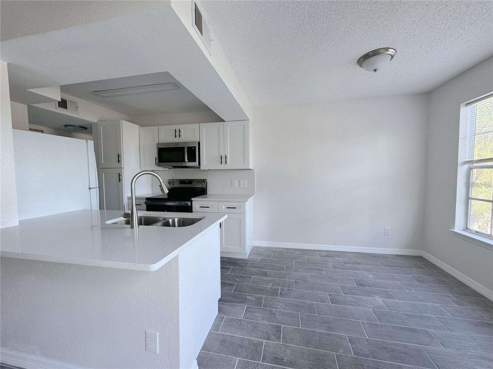 1013 Hiawassee Road, FL