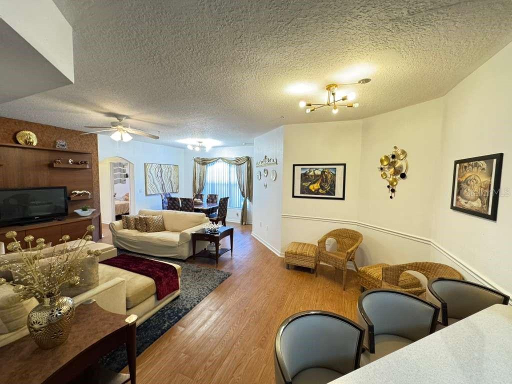 5560 Metrowest Boulevard, FL