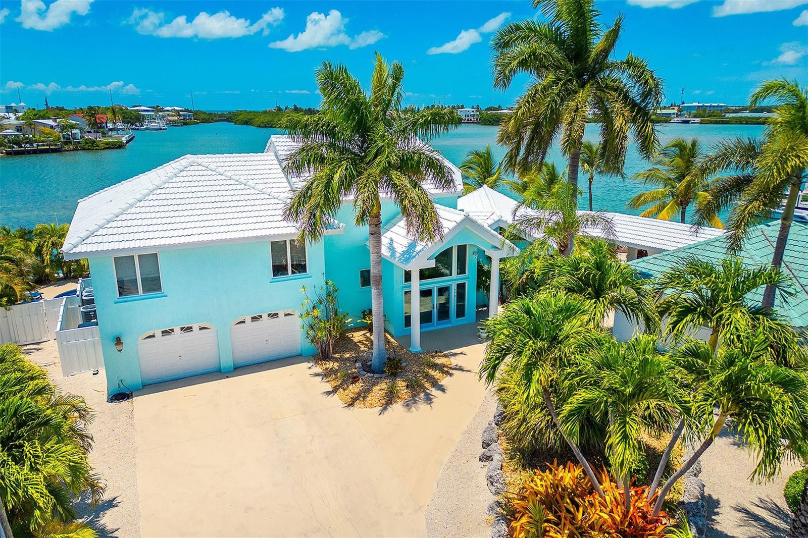770 9th Street, FL