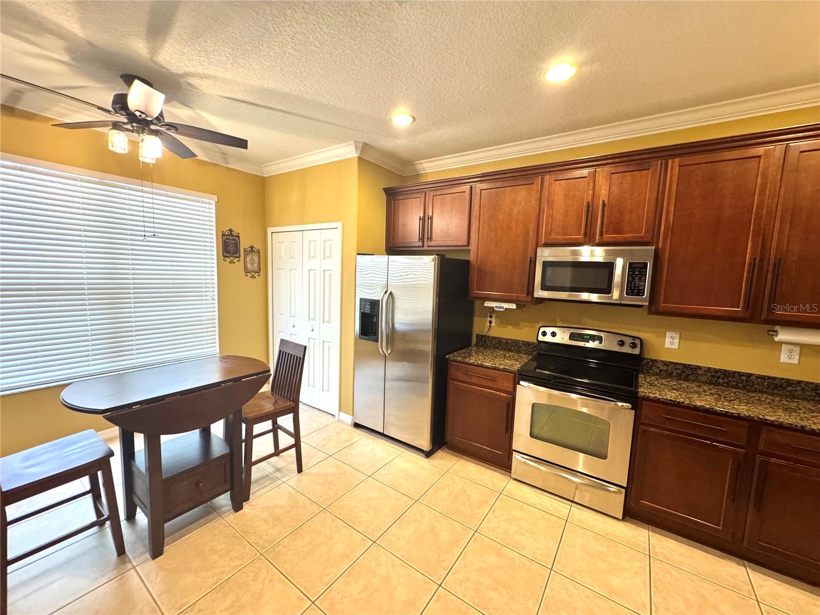 1483 Hillview Lane, FL