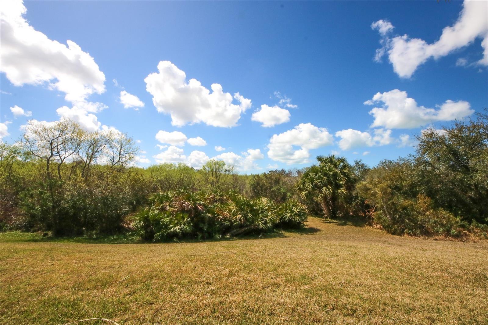 8506 Coral Creek Loop, FL