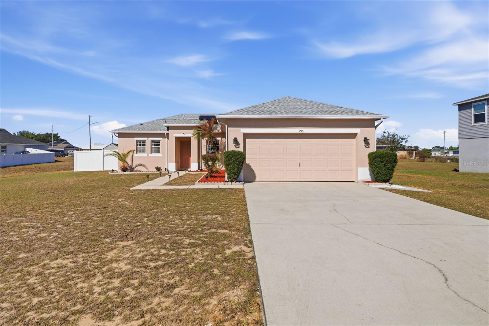 995 Cumberland Dr, FL