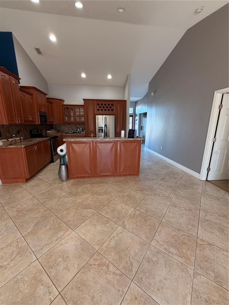 436 Bloomfield Drive, FL