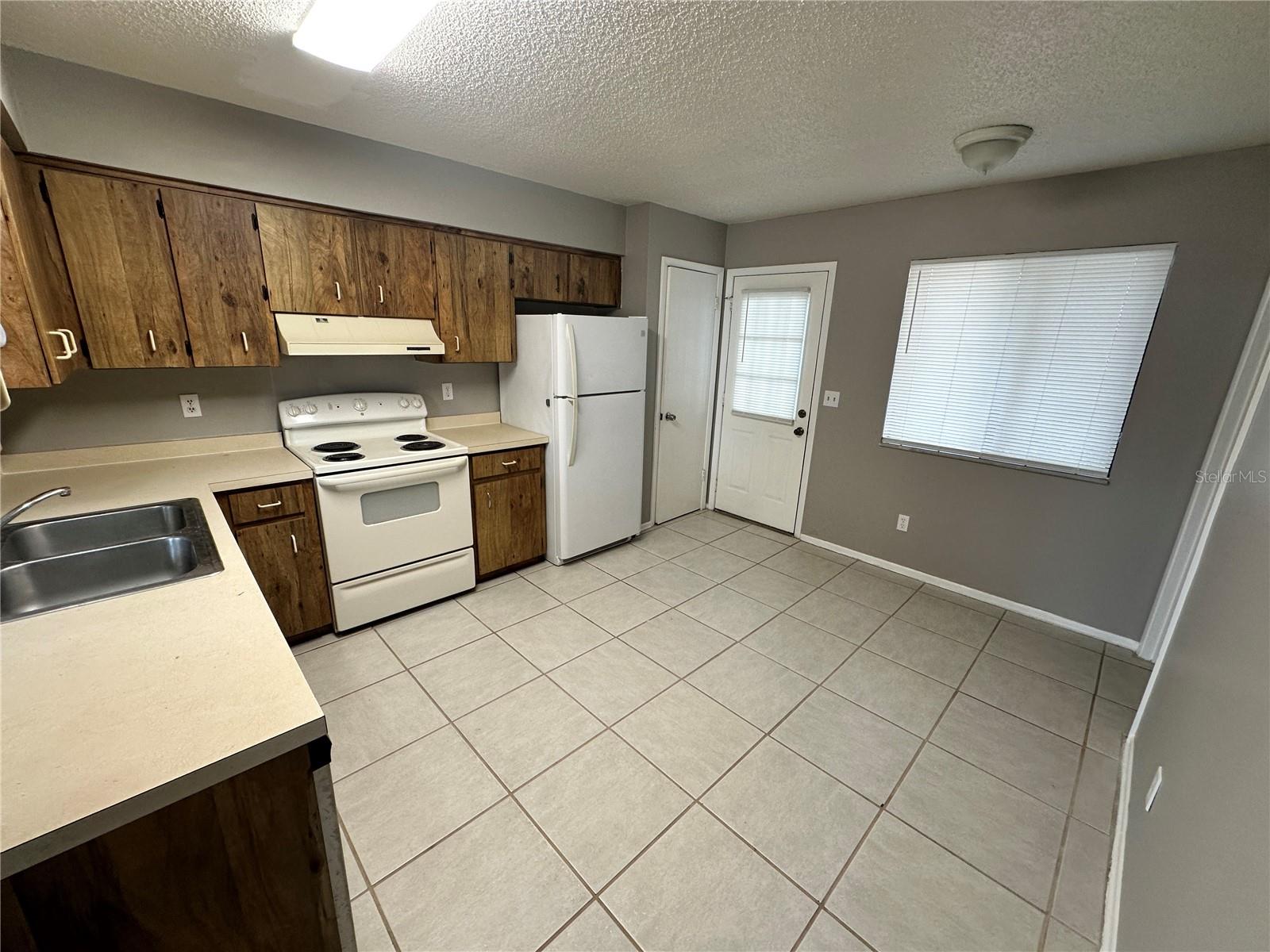1912 Wizard Court, FL