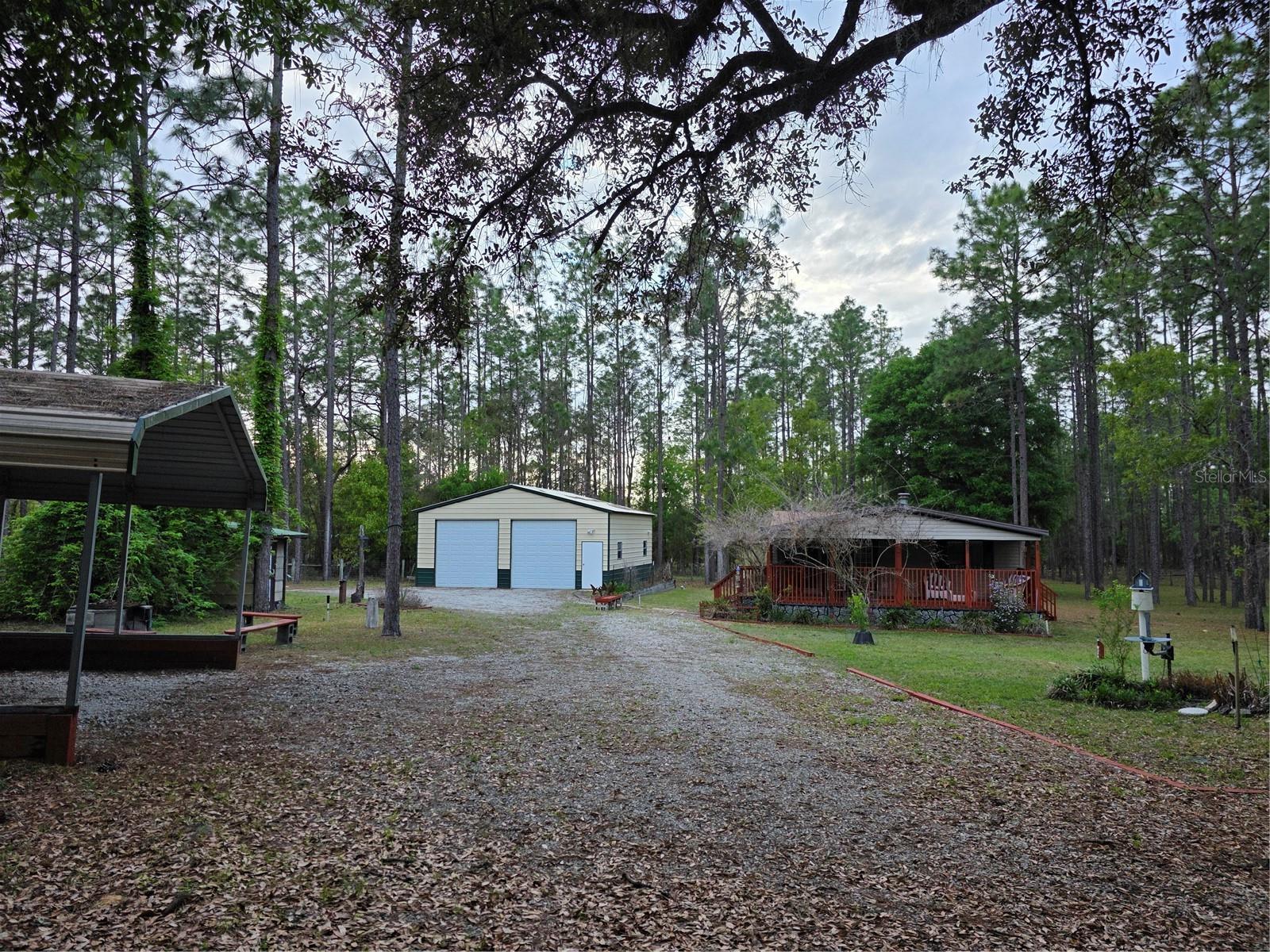 110 Hill Top Loop, FL
