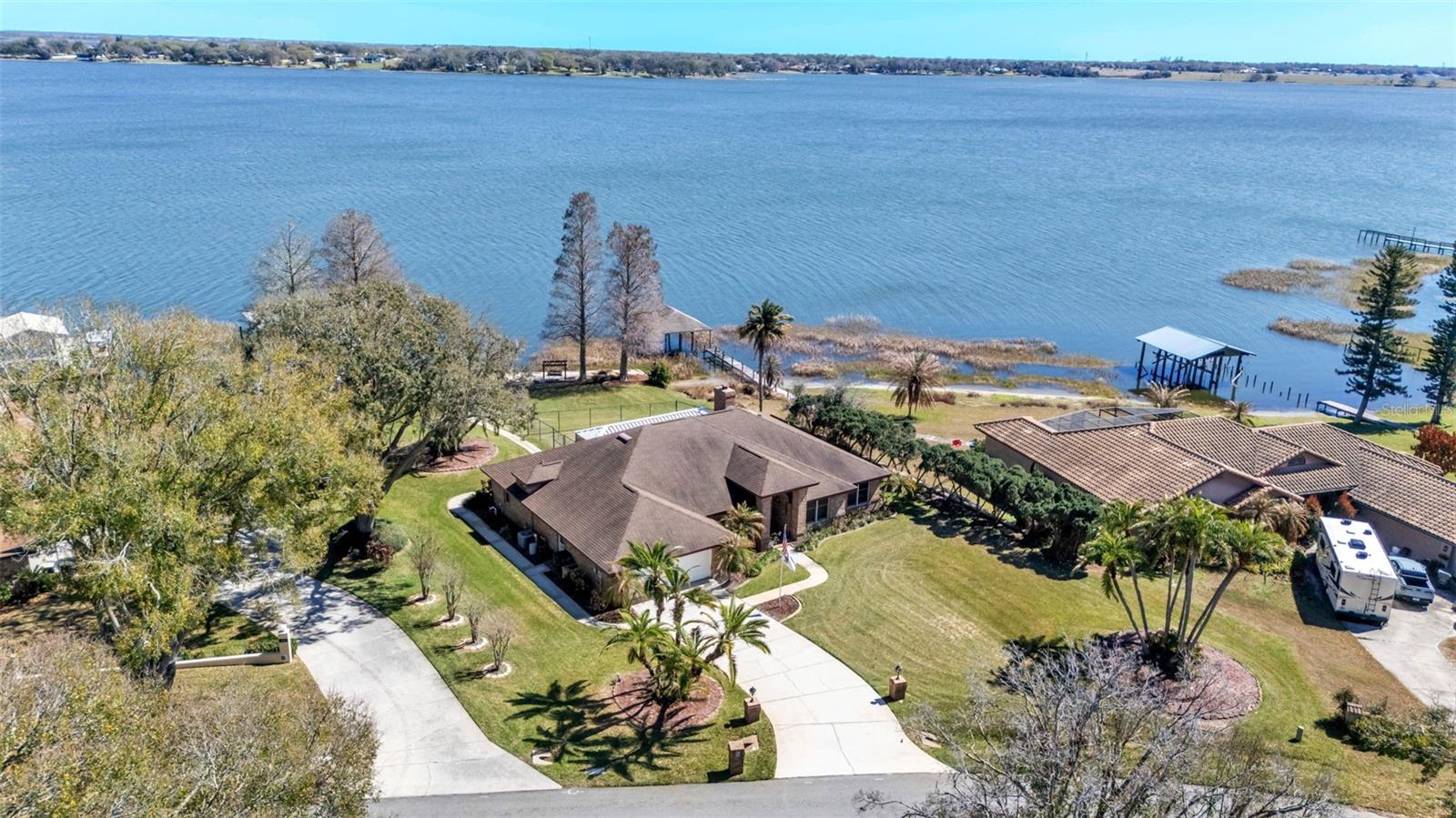 122 Juliana Way, FL