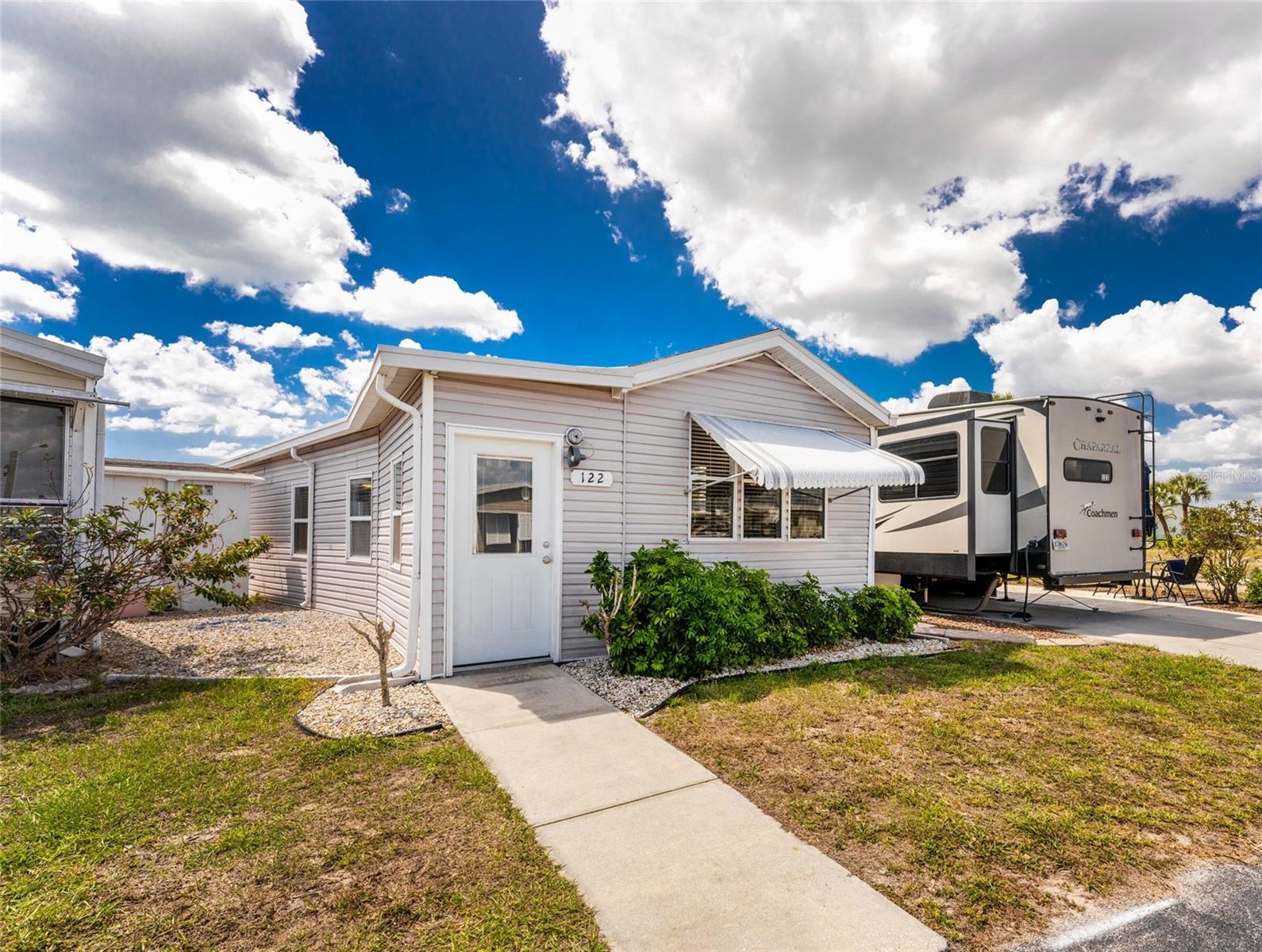 1475 Flamingo Drive, FL