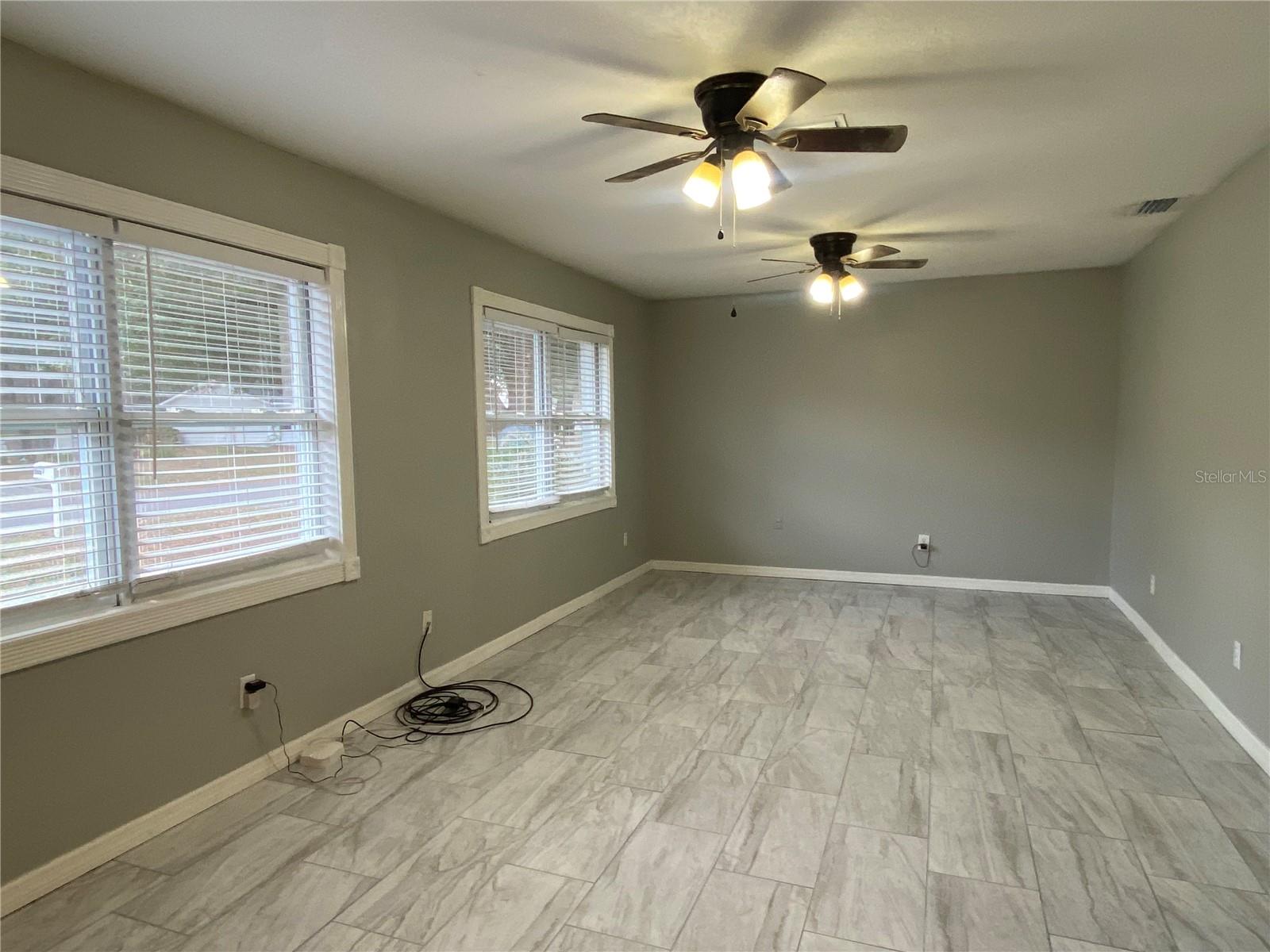 39656 Meadowood Loop, FL