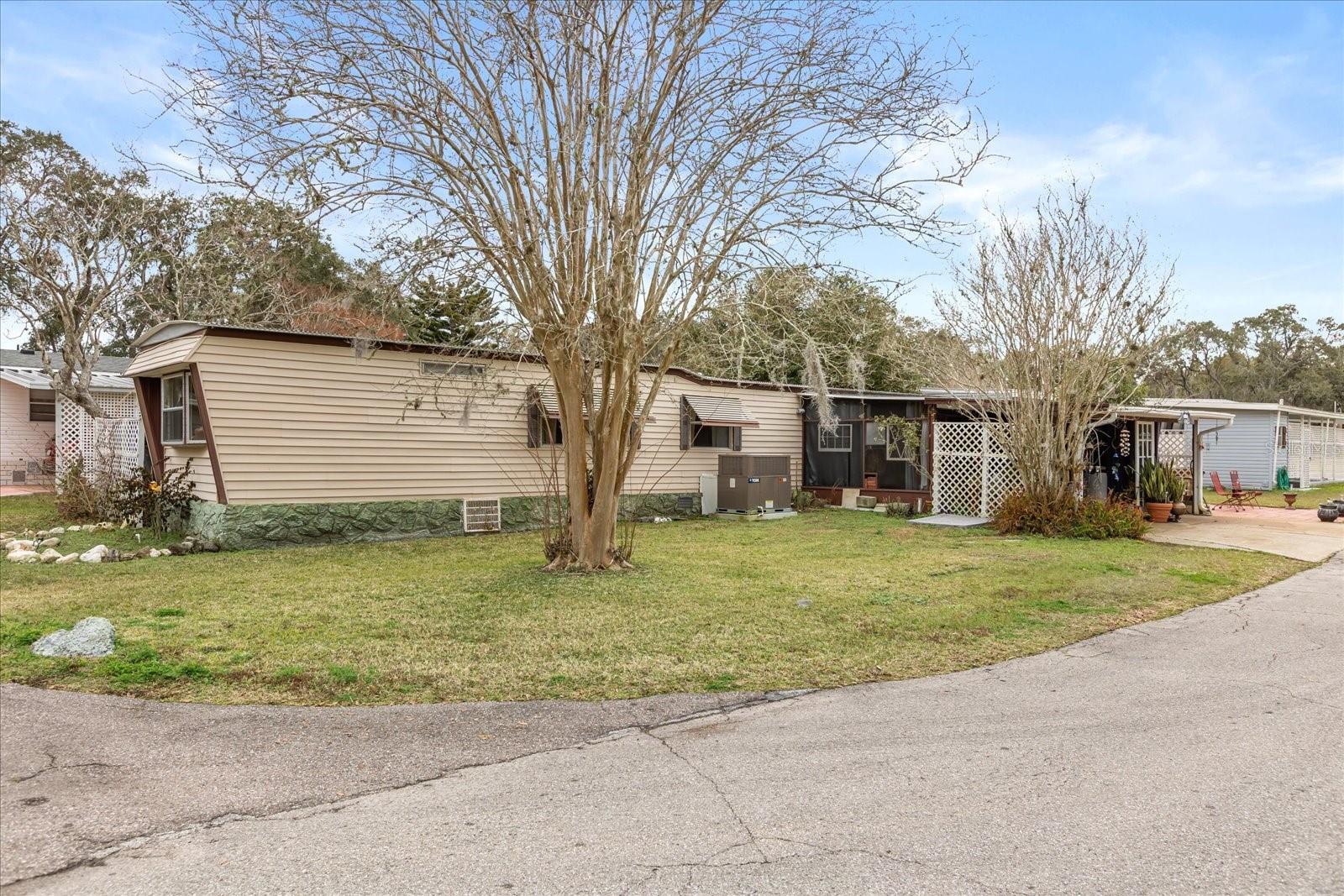 1960 Pinewood Ln, FL