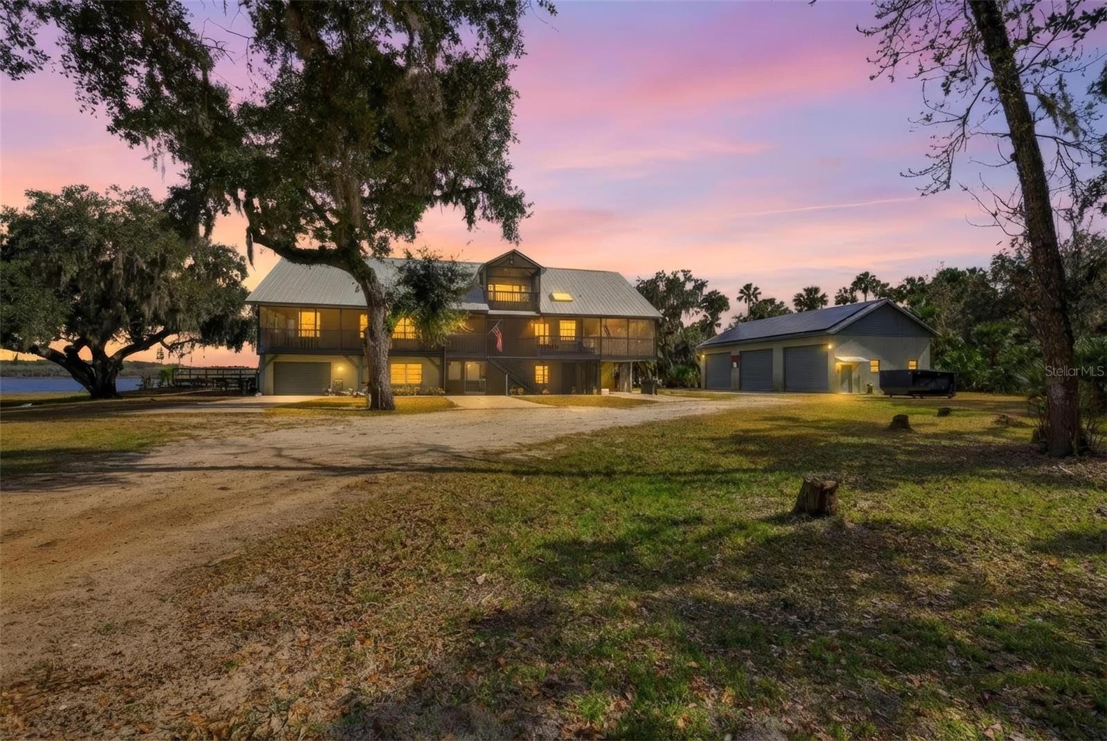 539 Tabatha Drive, FL