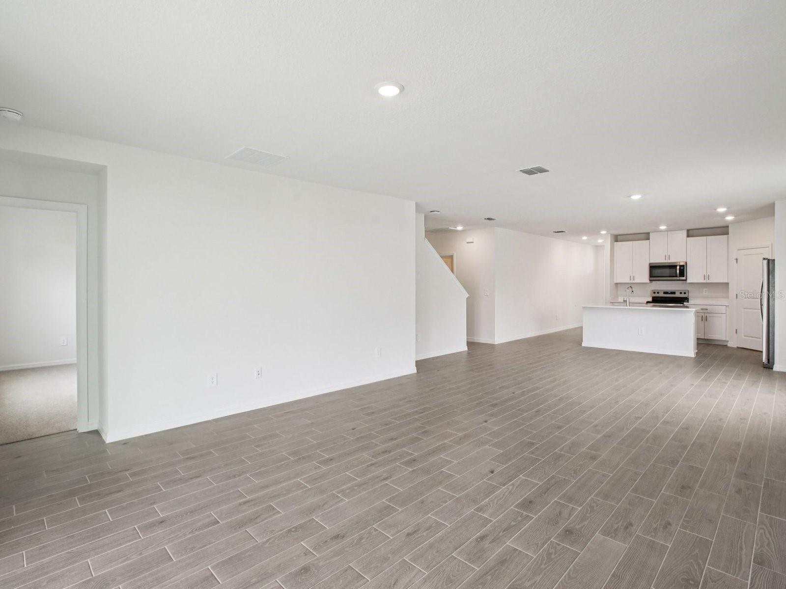 7214 Ray Creek Drive, FL