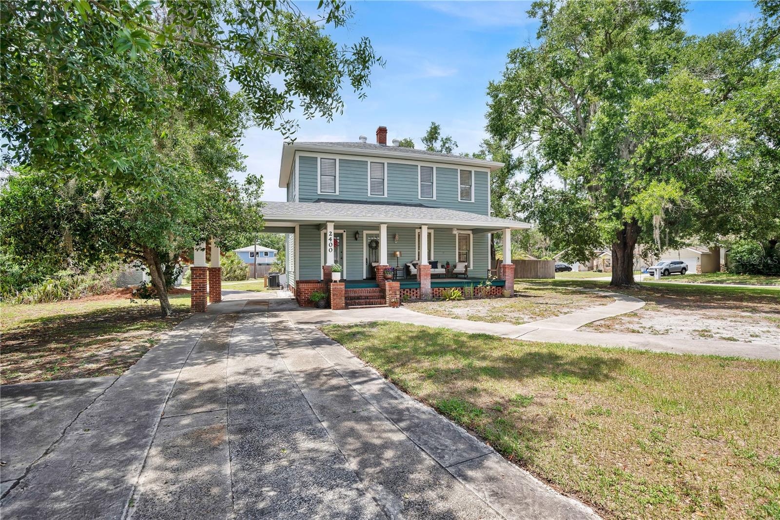 2400 Park Avenue, FL