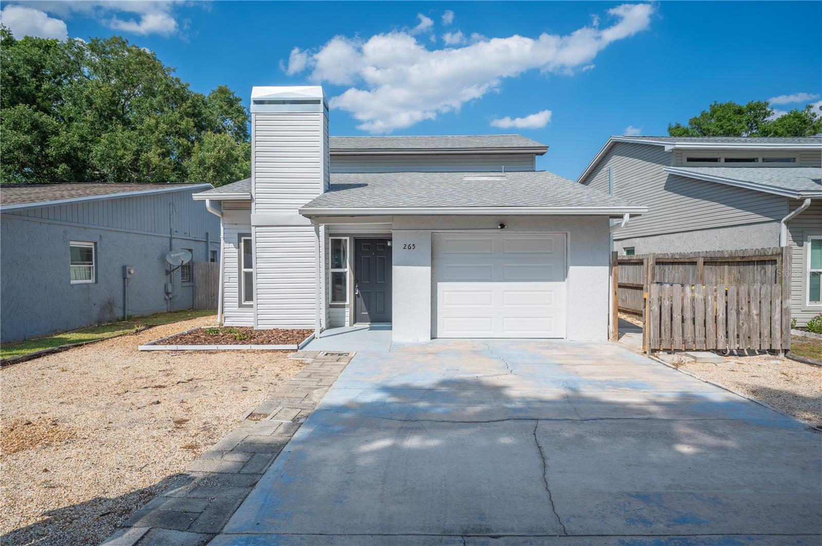 265 Lake Thomas Drive, FL