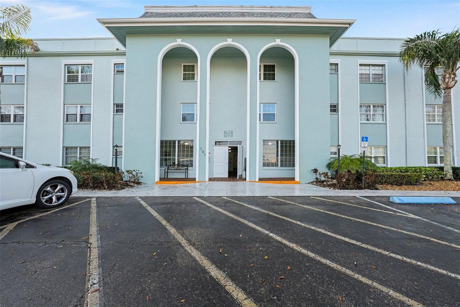 701 Poinsettia Road, FL
