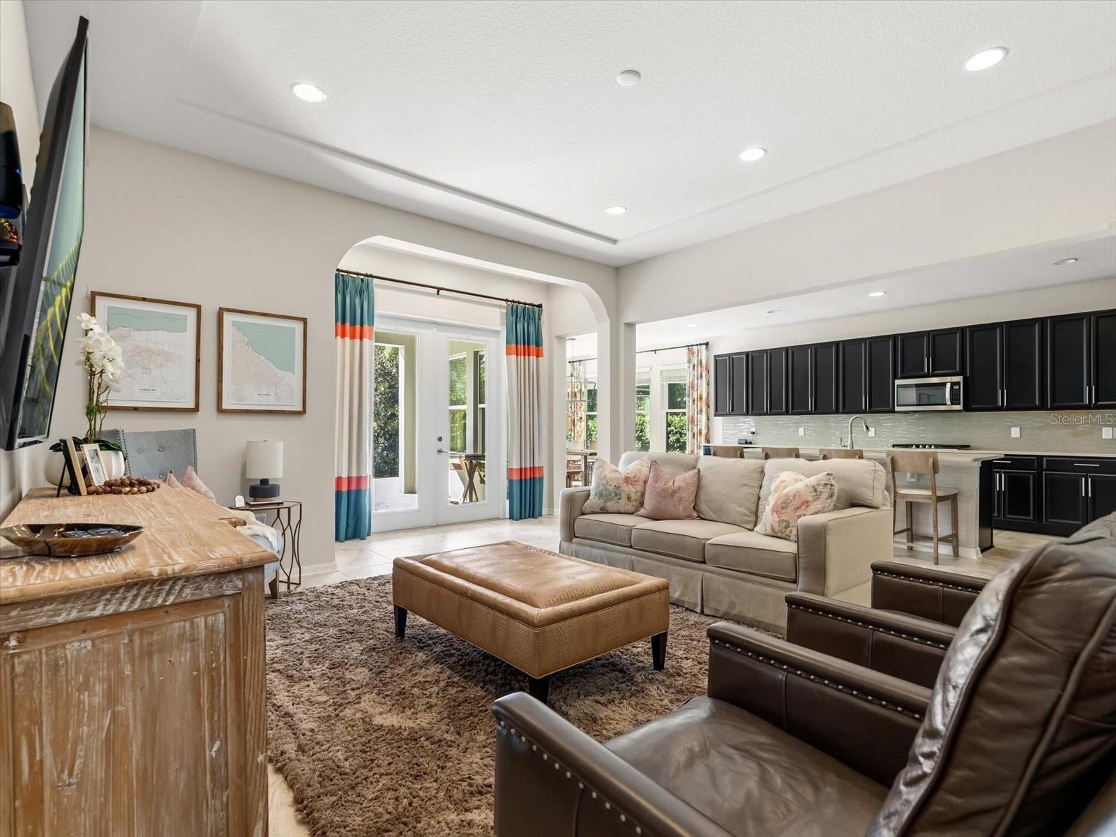 17422 Channel Way, FL