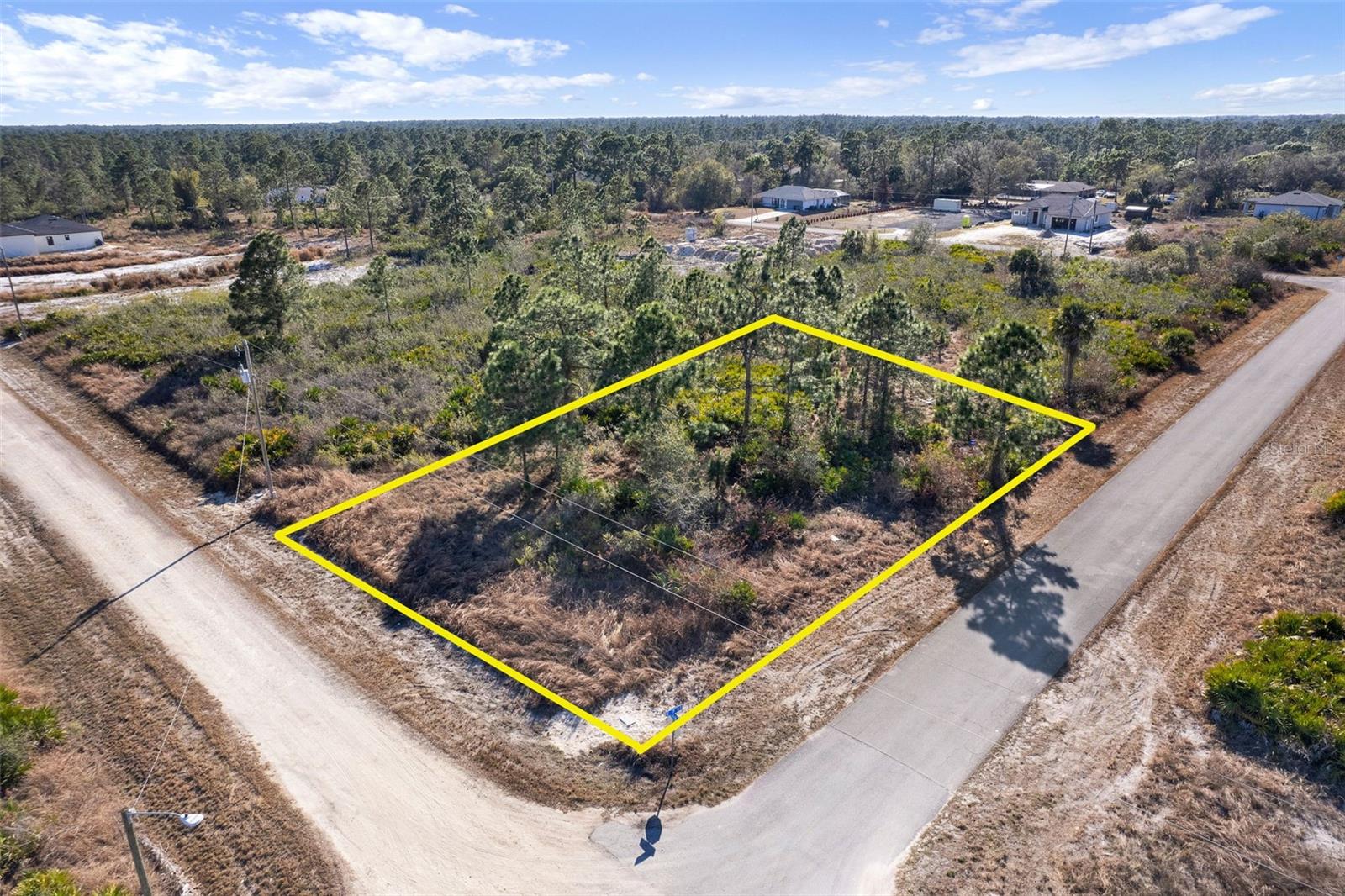 Corner Lot, FL