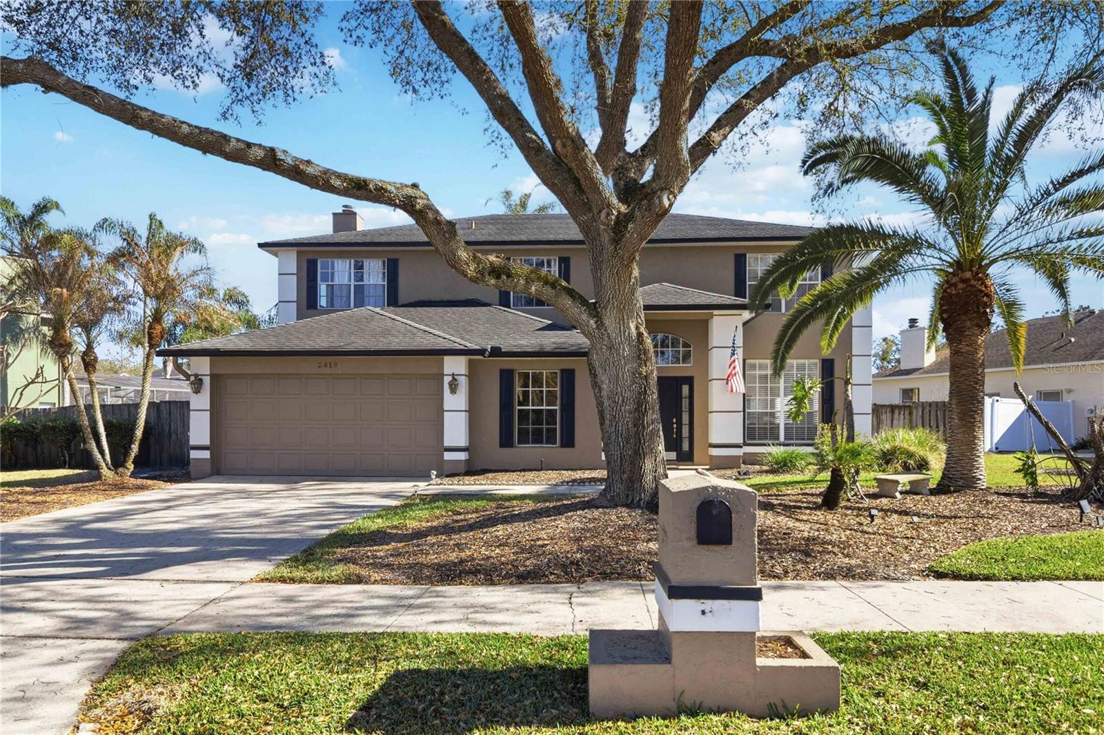 2419 Point O Woods Ct, FL